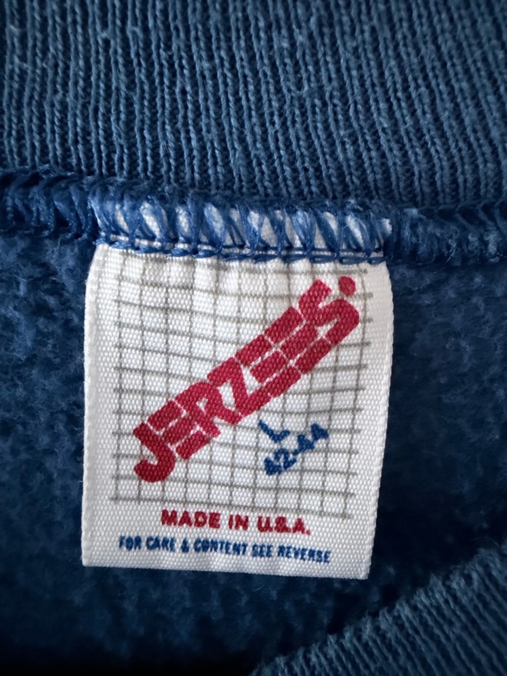 Jerzees Royal Blue Crewneck Sweatshirt with Puppy Basket Graphic - Picture 3 of 4